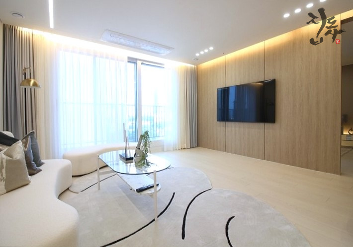 인천 미추홀구 용현동 ✨낮은입주금✨화이트 우드톤의 세련된 집/ 숭의역 도보 8분 분양 매물번호 10345 사진 2