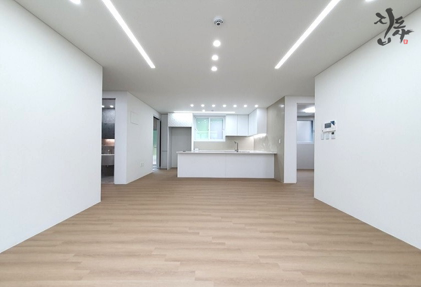 경기 고양일산동구 성석동 501동 ✨화이트우드톤 세련된 인테리어✨ 위시티 상권/ 옵션이 어마어마한 테라스 3룸 분양 매물번호 10056 사진 5