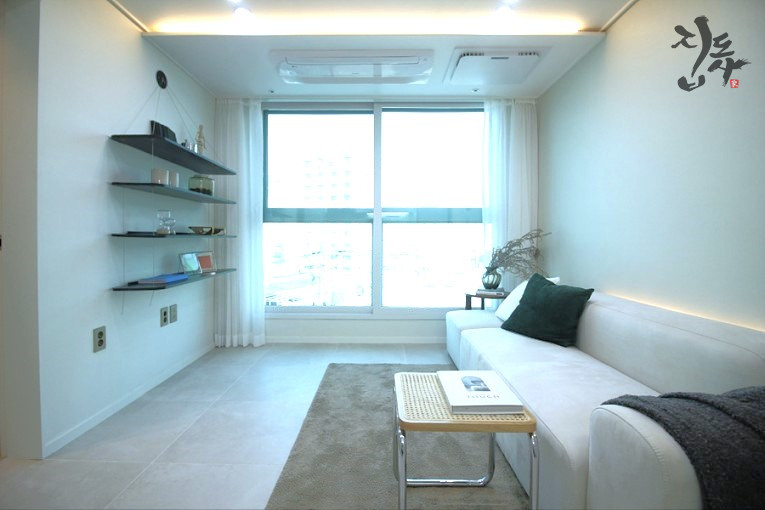 서울 금천구 독산동 102동 ⭐보증보험OK/허그버팀목OK⭐ 1호선 독산역 도보 7분 / 풀옵션 2룸 전세 매물번호 10569 사진 2